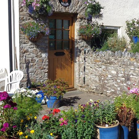 Lodge House B&B Buckland St Mary Kültér fotó