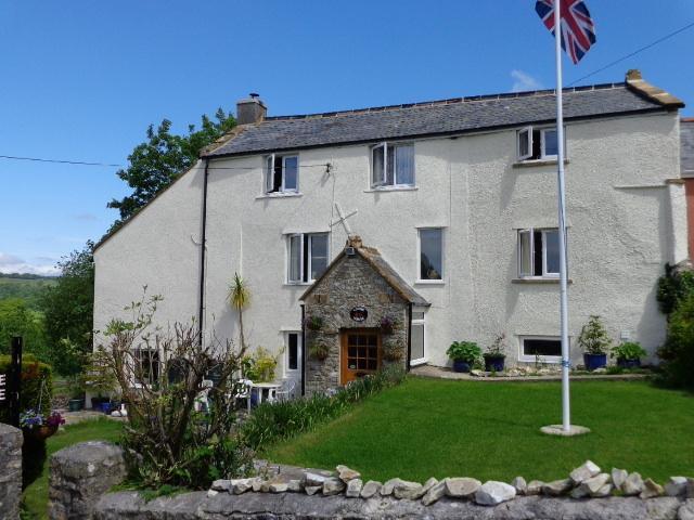Lodge House B&B Buckland St Mary Kültér fotó